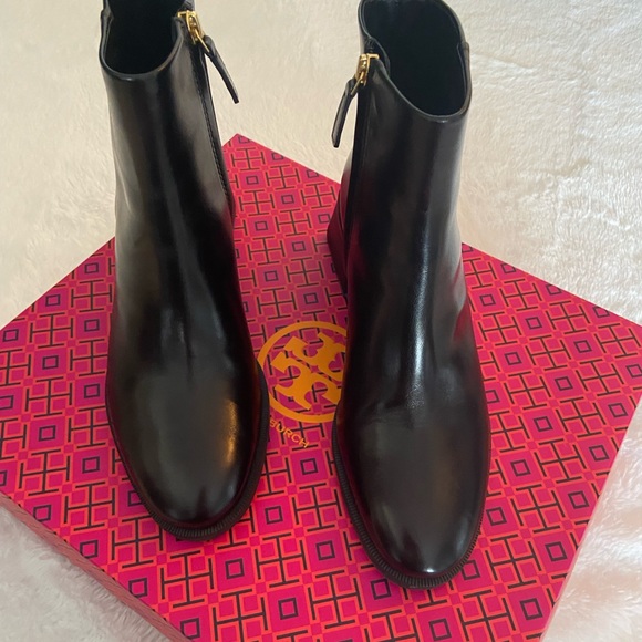 Tory Burch Black Leather Boots - Picture 2 of 6
